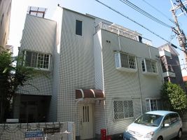 ファミリエ北白川